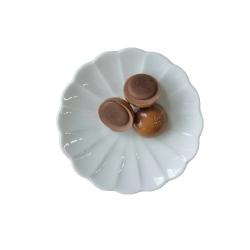 마루이 오다도기 접시 복수초, 화이트