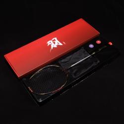 62 전 탄소 초경량 8u 배드민턴 라켓 싱글 스쿼트 겸 탄소섬유 전문, 23남자 신출내기, 골드 블랙 라인 초경량 8U1즈선물세