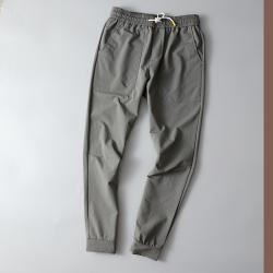 매끄럽운 손맛이 가볍다 느슨함 배기 가을 아웃도어 운동 밴딩 약한탄력 남성 와이드 루즈핏 한참이나 혼란 캐주얼바지 스포츠