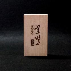 남한산성 벌꿀농장 냉동벌침/무료배송 봉침벌.벌침벌.봉침.벌침.봉독침. 냉동벌침+핀셋 세트구매시 3만원 할인판매 상세정보참조 1개