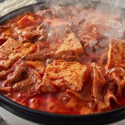  계룡산 상신식당 수제두부두루치기