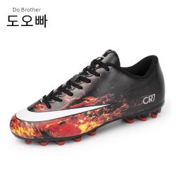 도오빠 남성 축구화 불꽃 무늬 220부터 270까지 운동 스포츠 남자 풋살 족구
