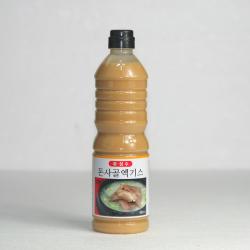 성수 성수돈사골엑기스 2kg 돈사골 수육국밥 사골곰탕, 1개, 900ml