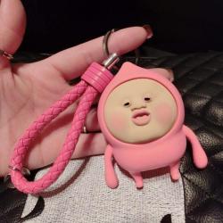 복숭아 키홀더 딱지 주머니 주머니 요정 농장에서는 장식품의 호주머니에 다홍색 BV 호두 열쇠고리를 걸었다, 단일상품