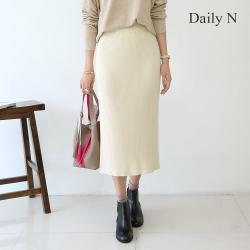 데일리앤 센스 H라인 롱 니트스커트