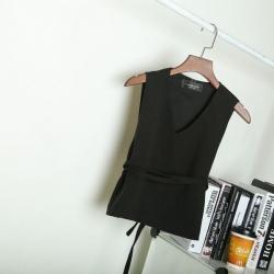 [해외]여성상의 > 베스트 FASHION BASIC 여성복 한국 버전의 2016 봄철의 신형 여성복 한국 버전의 검은색 조끼 외투 상의는 띠를 맺어 등허리의 마음 조끼 W를 받는다(배송비 및 관부가세포함가격)