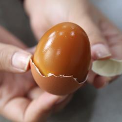 맛군 촉촉쫄깃 구운계란 구운란 훈제란 30알 60알 90알 01. 촉촉쫄깃 구운란 30알 1박스