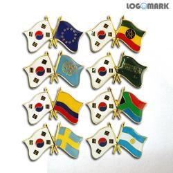 로고마크 세계각국의 휘날리는 국기교차 뺏지 1