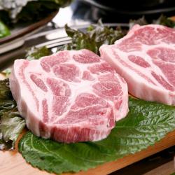 루루축산 왕목살 구이용 500g+500g 미국산 총 1kg 1팩