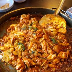 [요리버리] 춘천 통나무집닭갈비 3대천왕 닭갈비, 01. 통나무집닭갈비2인분(800g), 상세설명 참조